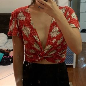 SALE ENDS 1/10:   TILLY'S red rose top